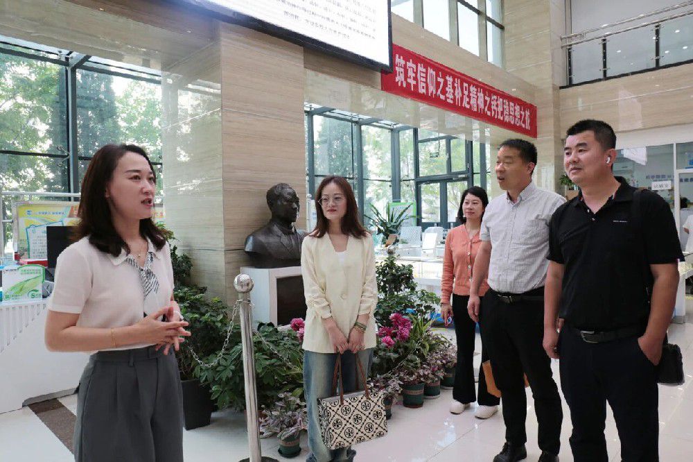 深耕屈光领域 互鉴共赢发展|包头朝聚眼科&times;希玛眼科集团屈光交流座谈会圆满举办